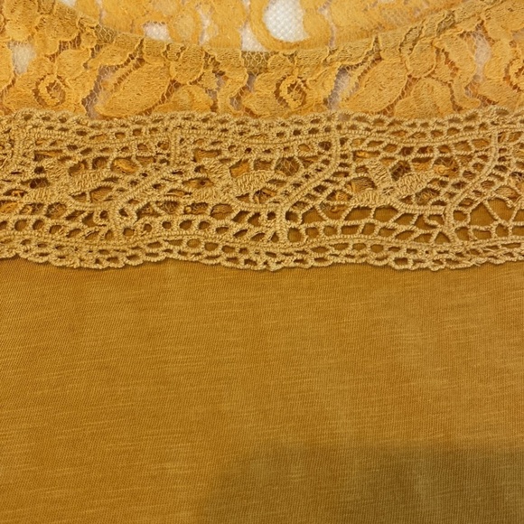 Woman’s Loft Blouse With Lace Details Shorts Sleeves Size XS Mustard Yellow - Picture 9 of 11